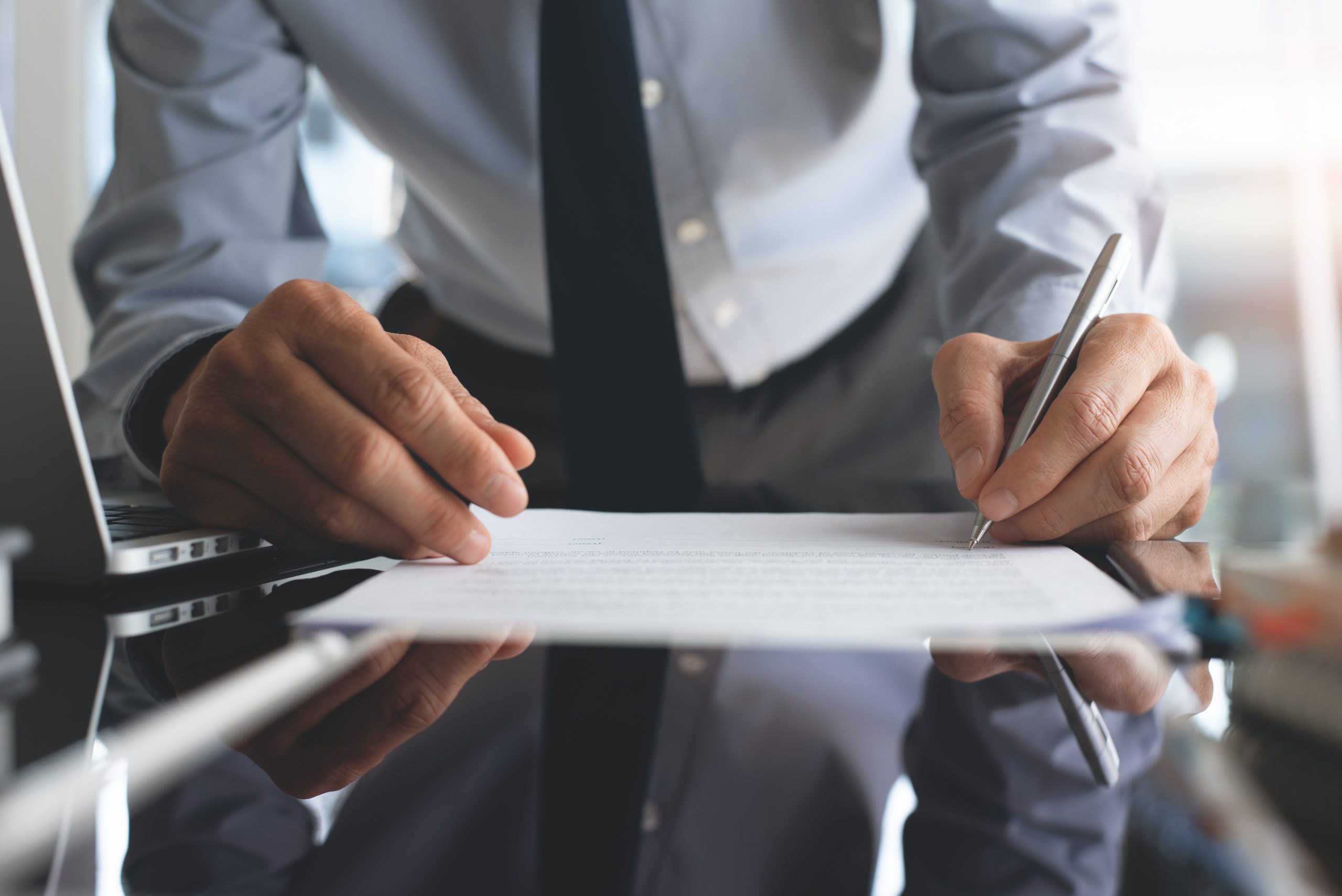 Tegenstrijdig belang – voorkomen en genezen