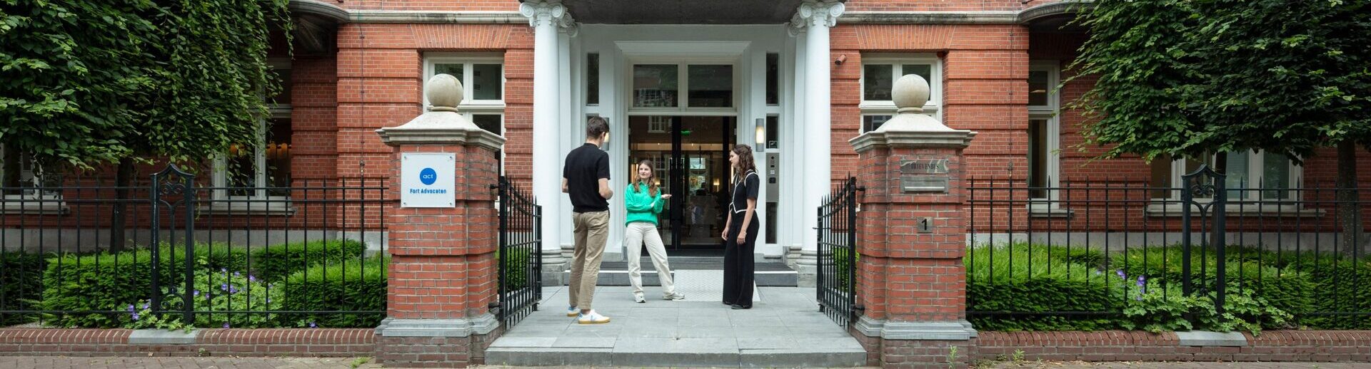 Vacature senior advocaat-medewerker vastgoedrecht